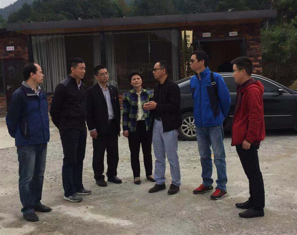 c8ee041b55d949c294cc0c4f1e6a02d0.jpg c8ee041b55d949c294cc0c4f1e6a02d0.jpg