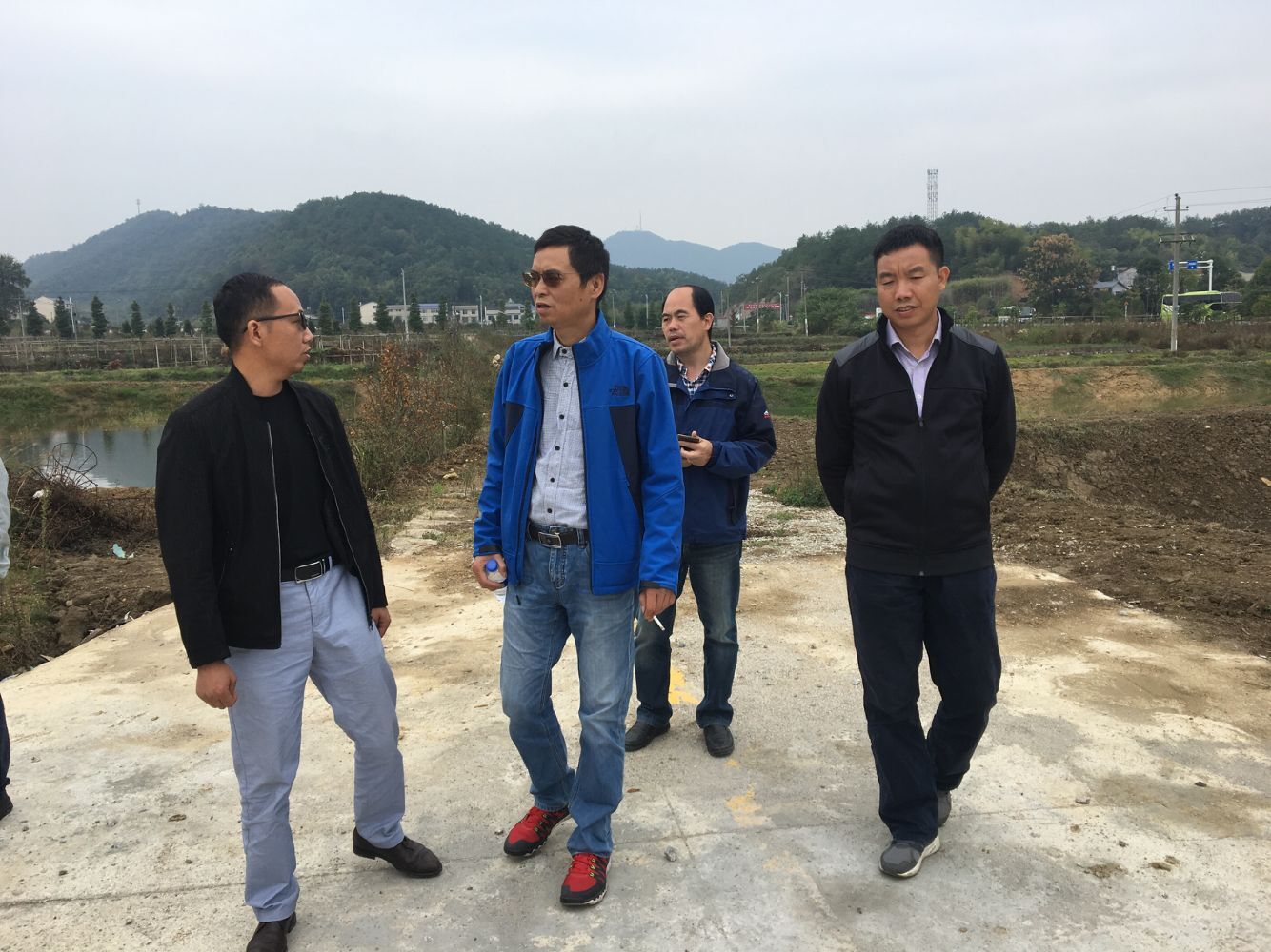 819ce8256c2749b7bdcbec7e5778a563.jpg 819ce8256c2749b7bdcbec7e5778a563.jpg