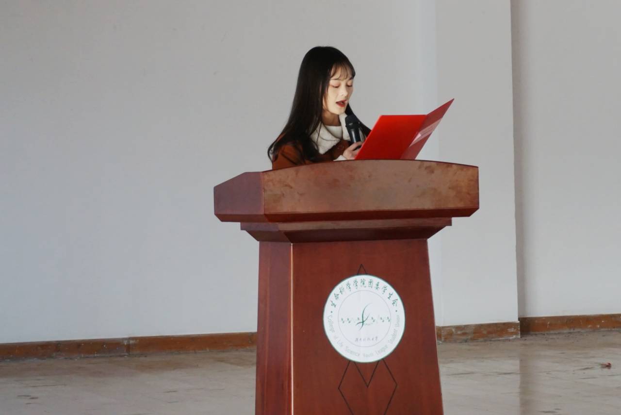 f19523f2ed774c92a503ee2688972054.jpg Cache_6b4069fbc61a497e..jpg