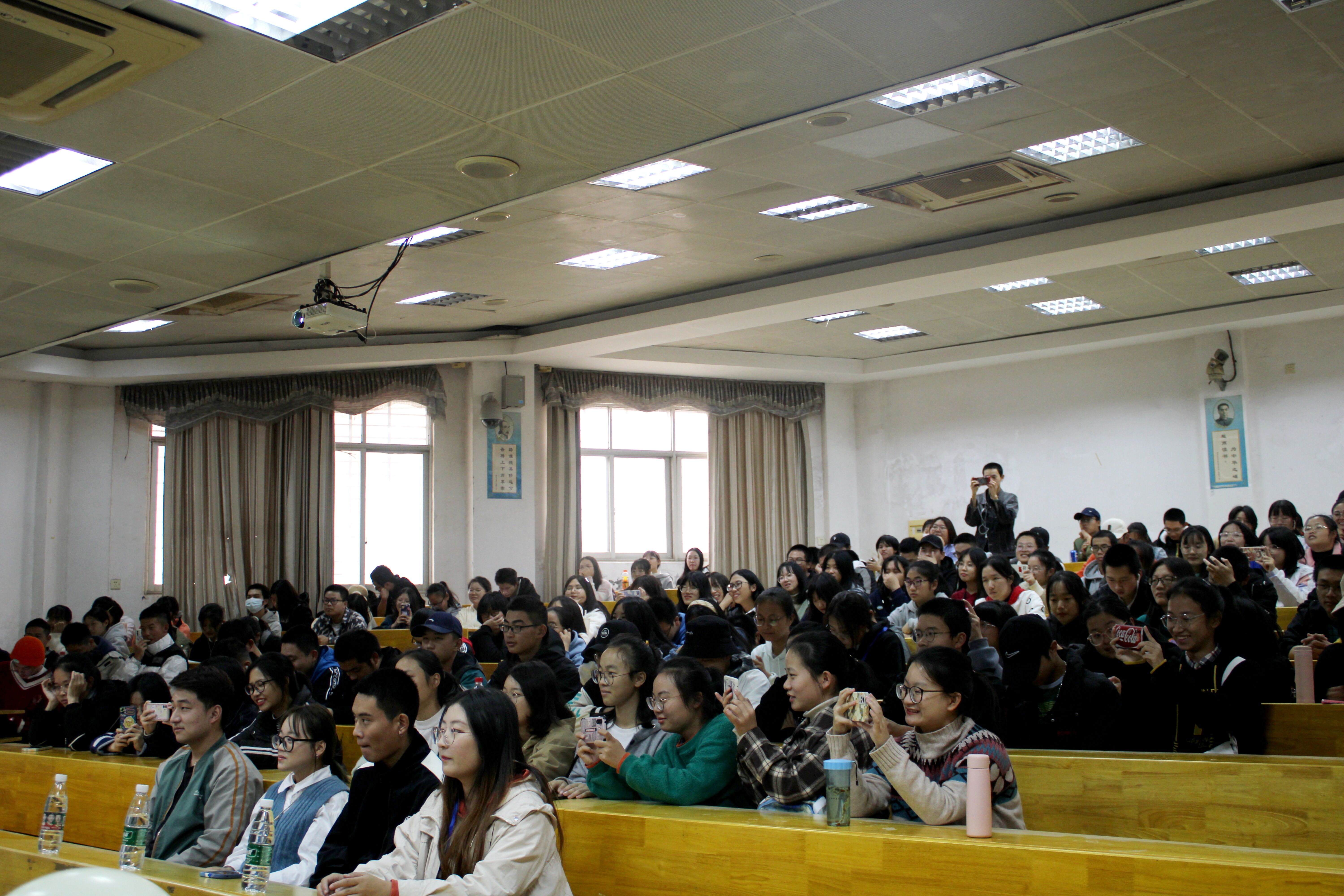 eaade7a65ecb42f1bd1c08050bb9ba98.jpg eaade7a65ecb42f1bd1c08050bb9ba98.jpg