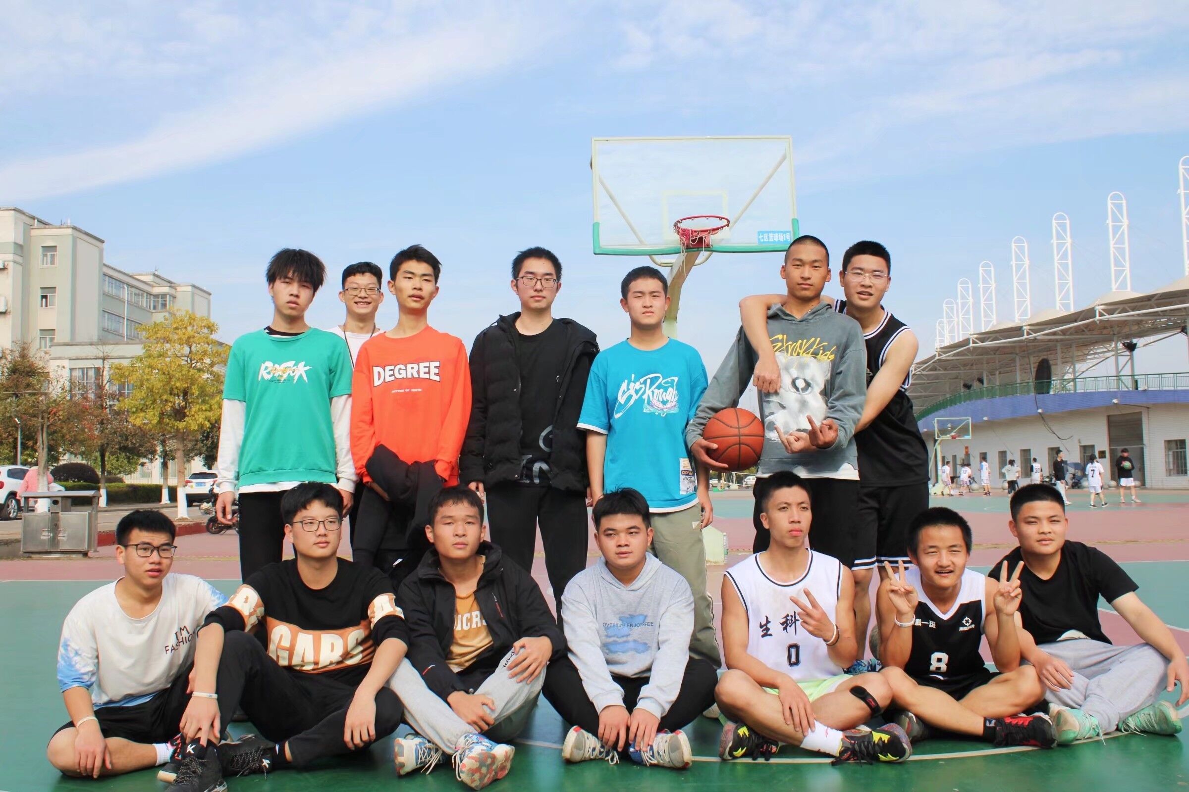 ca29405fc316480995418f707fd4d047.jpg ca29405fc316480995418f707fd4d047.jpg