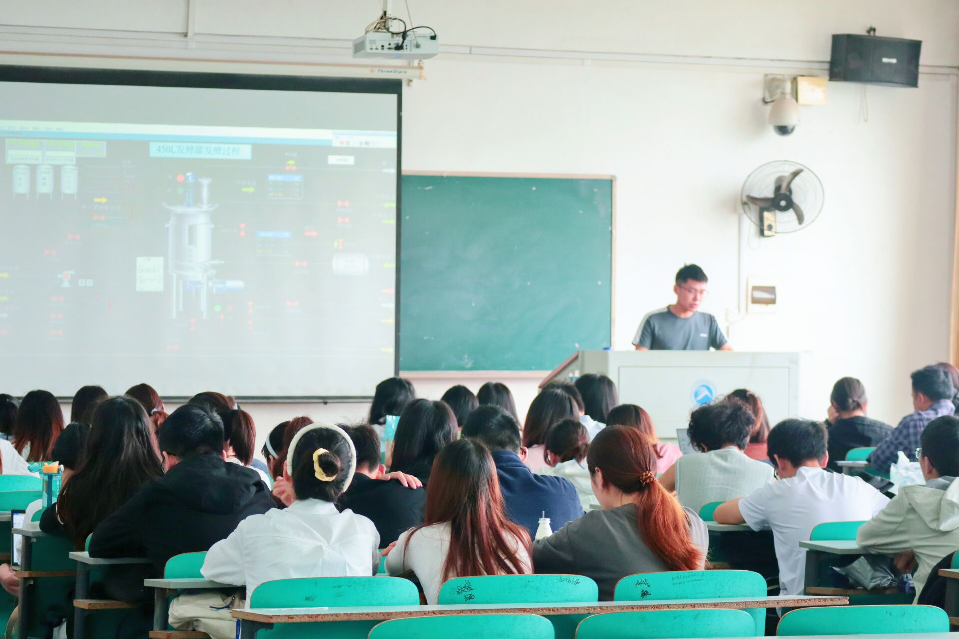 889b732d563845b486d52ff704dbb1bb.jpg 889b732d563845b486d52ff704dbb1bb.jpg