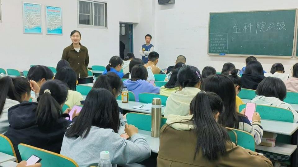 2c1bc8171c15460a8a66c9b461c27ac7.jpg 2c1bc8171c15460a8a66c9b461c27ac7.jpg