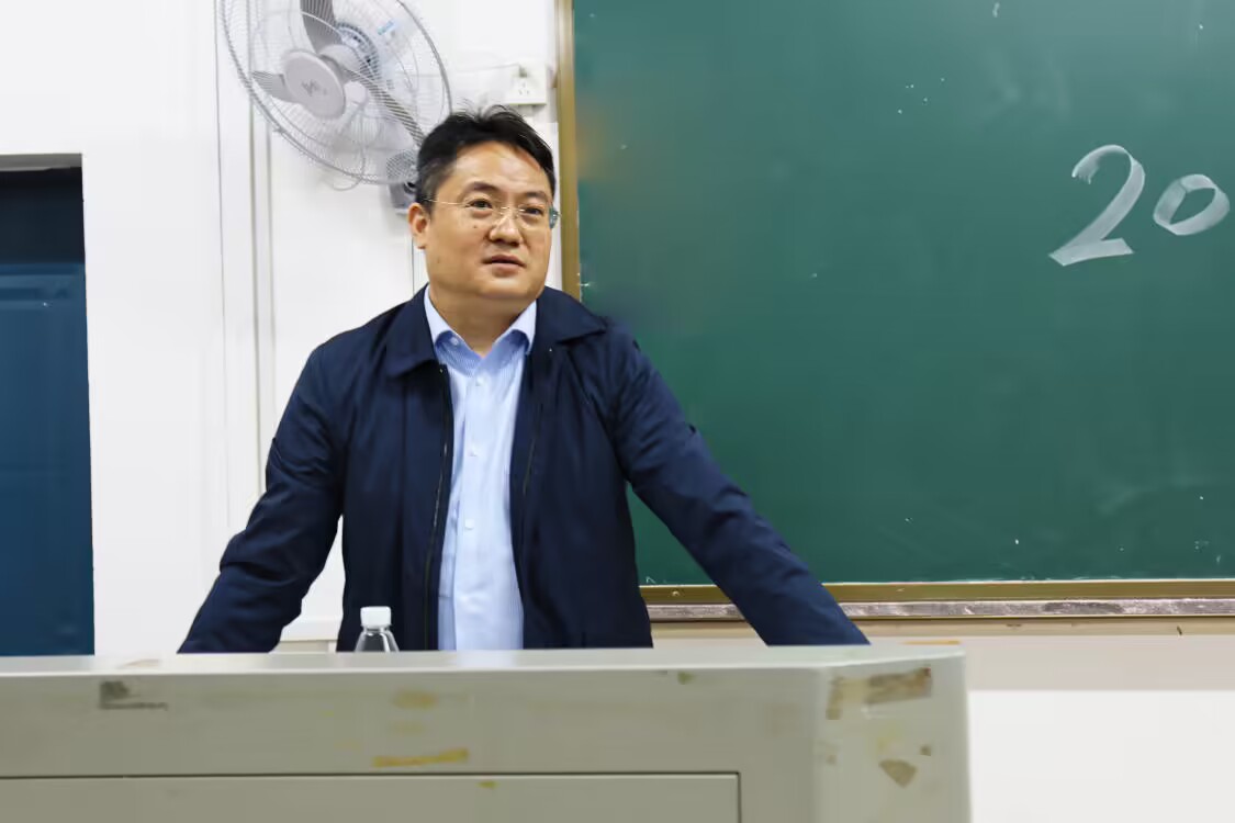 f214e812613c401e9e22cf94f1446fcb.jpg f214e812613c401e9e22cf94f1446fcb.jpg