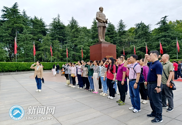 539032ec58db470a960a9702dfd1aadf.jpg 主题教育实践活动照片2_副本.jpg