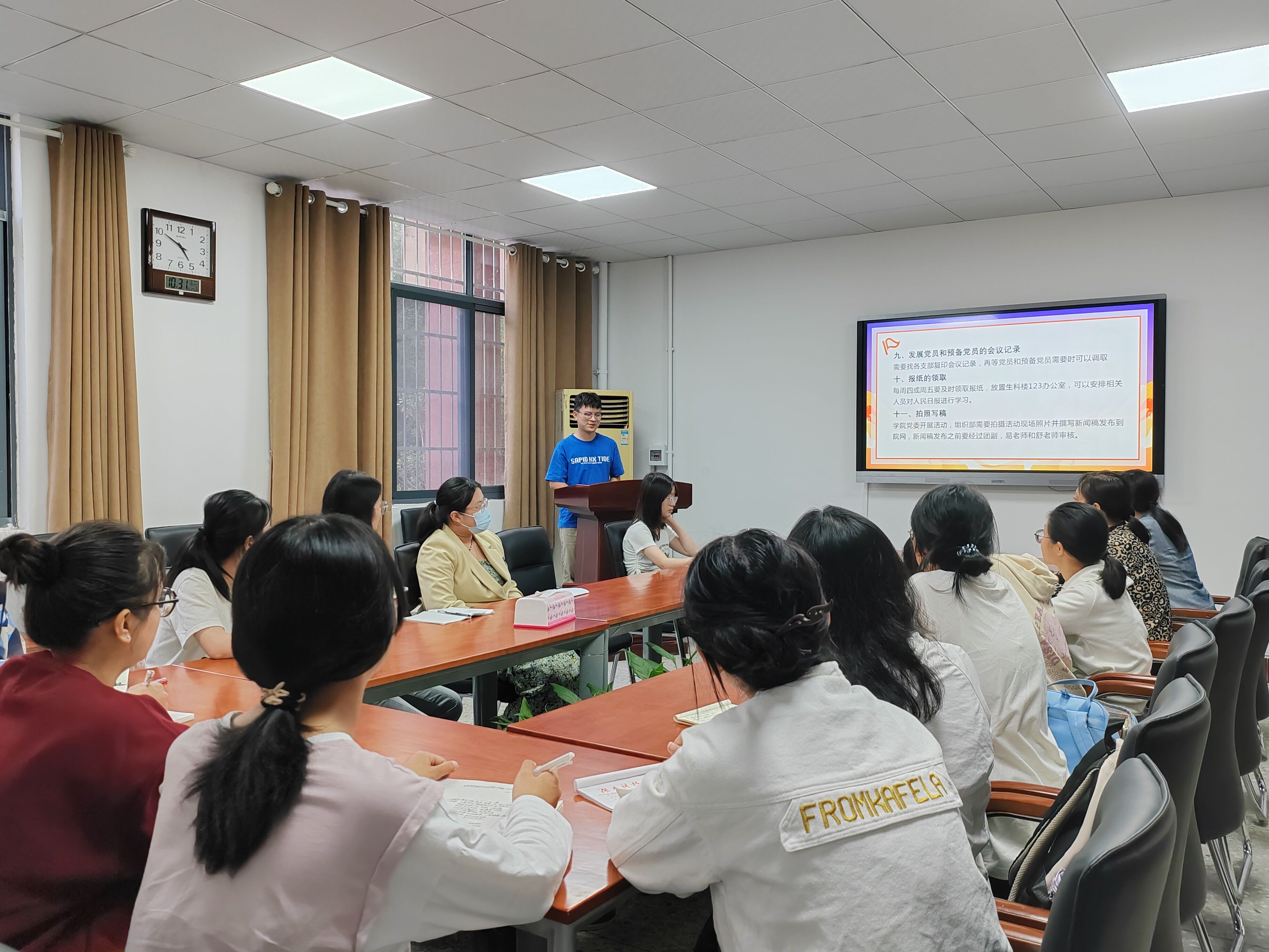 9e0ac80c95dd4ea489293fc8b59ac4c4.jpg 9e0ac80c95dd4ea489293fc8b59ac4c4.jpg