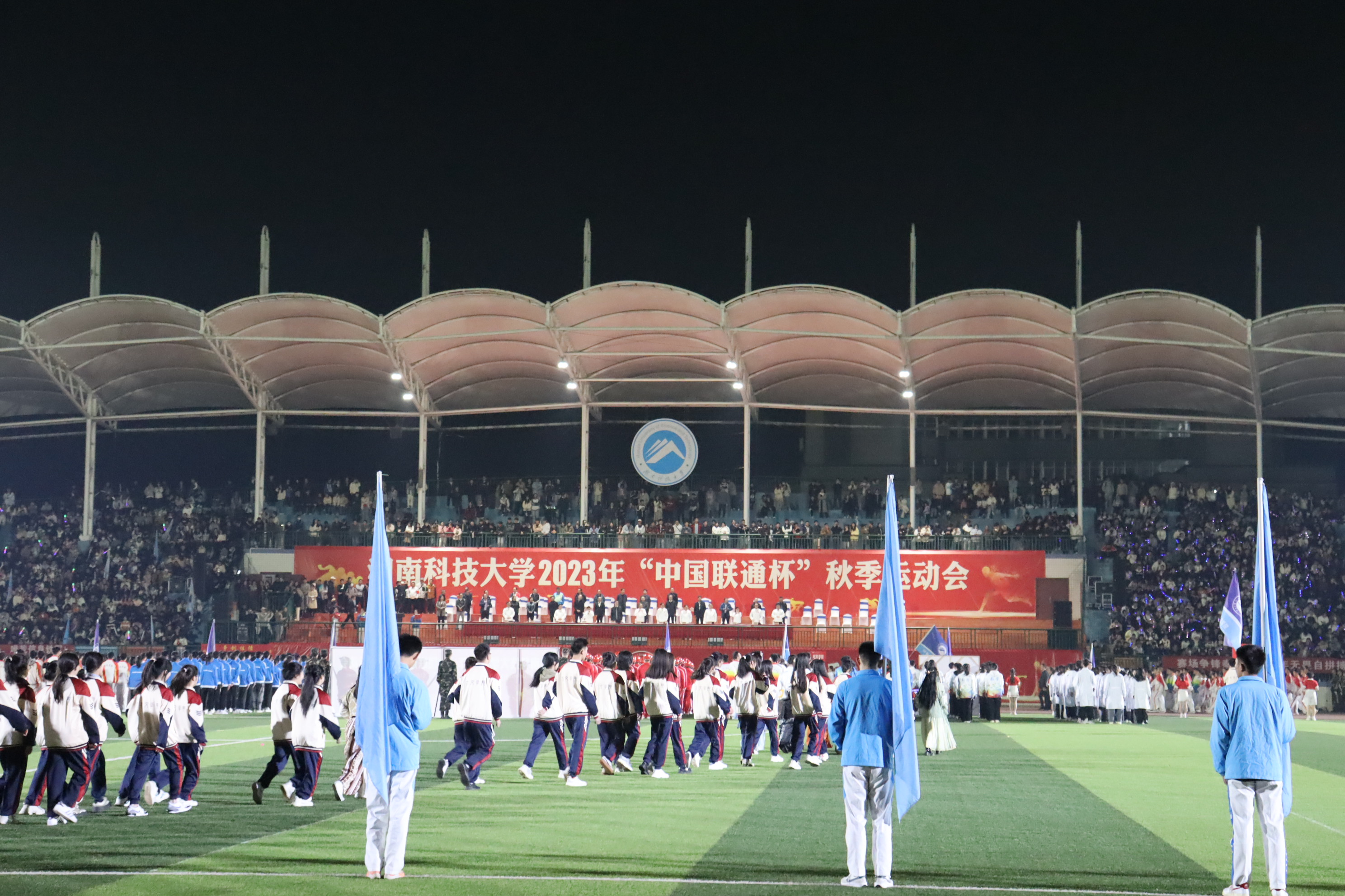 2028176db8f54602a2a9da2c3566202b.jpg 2028176db8f54602a2a9da2c3566202b.jpg