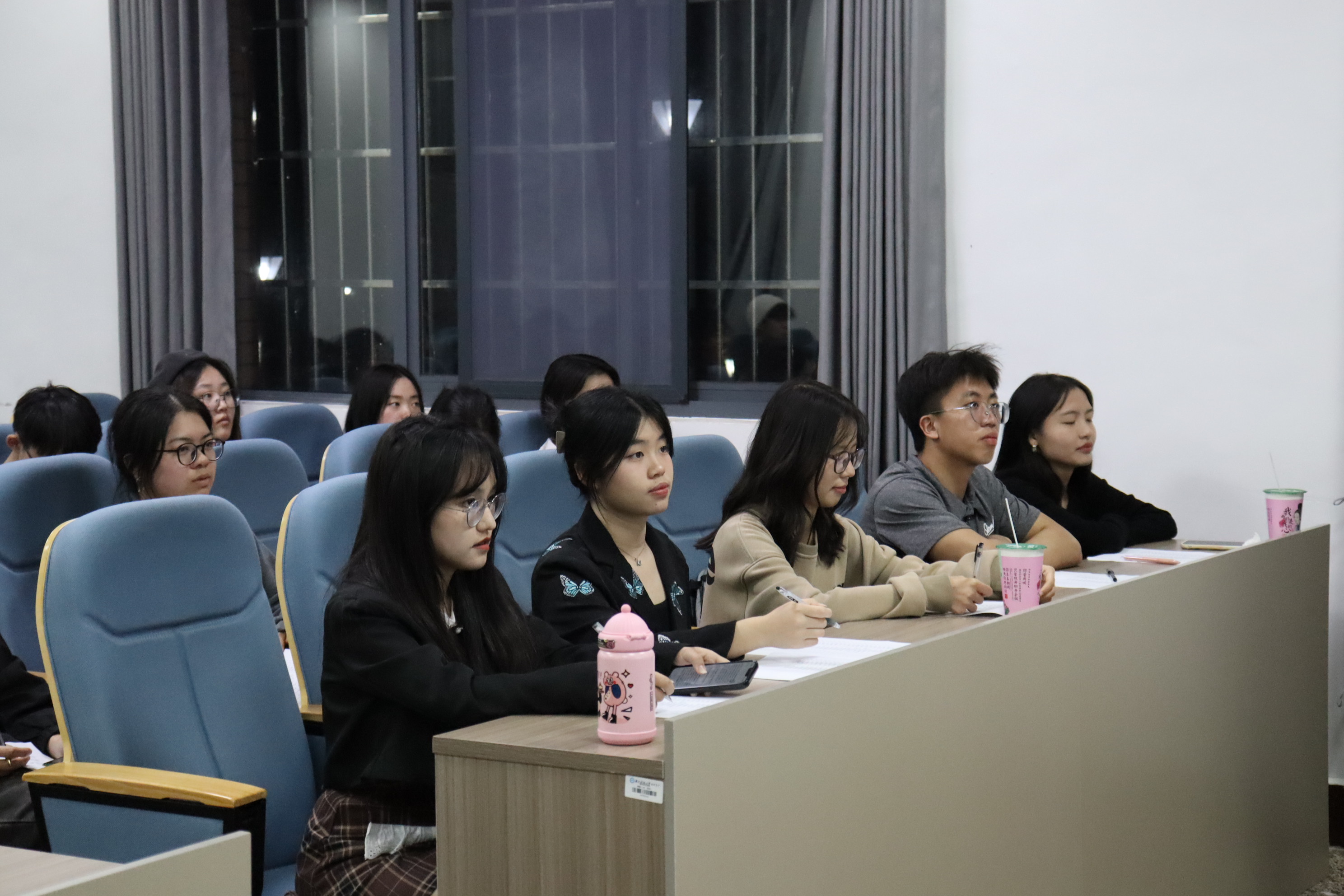 0e7b8de956ca45c5b45160558754192f.jpg 0e7b8de956ca45c5b45160558754192f.jpg