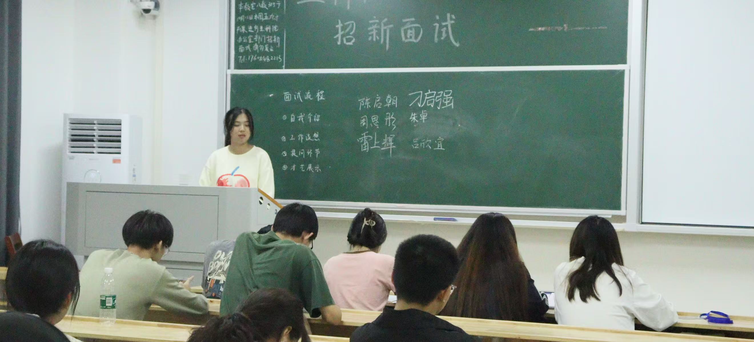 4e7fb2ae71d540b98f6975bad19b92aa.jpg 4e7fb2ae71d540b98f6975bad19b92aa.jpg