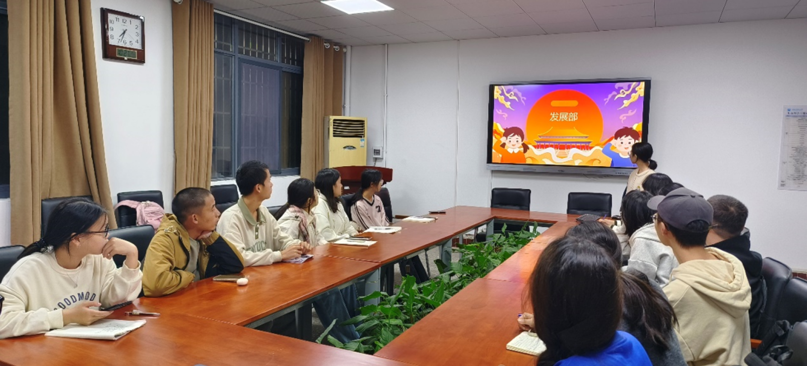 ab5b281aad7a4344b758a505e6d01088.png ab5b281aad7a4344b758a505e6d01088.png